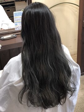 キー(kｅｙ) ダークグレーグラデーション