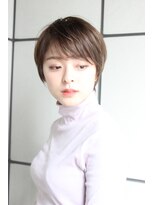 大人可愛いショーボブ　アッシュブラウン　小顔ショート