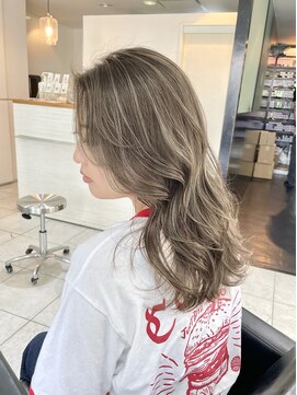 ブレンド 渋谷(BLend) ハイライトカラーマチルダボブインナーグレージュ前髪