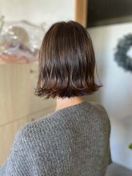 シー(See.) 首がきれいに見えるボブ