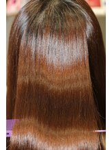 ダメージからくる【ねじれ】を正常に戻し、キレイな手触りとつやを手に入れよう！