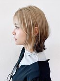 ミディアムボブ顔周りレイヤーおくれ毛外ハネボブ_ba539391