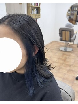 カスミ(kasumi) インナーカラーブルー♪