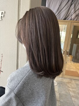 マウ(mau) グレージュ