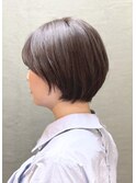 大人ショートボブレイヤー