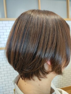 カシータフロル 守山(Casita flor) ショートボブ