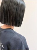 ボブ×ダークカーキーアッシュ