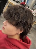 渋谷波巻きツイストルーズパーマメンズカットマッシュウルフヘア