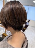 ショートボブ