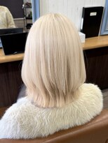 シェノン(CHAINON)&nbsp;White beige