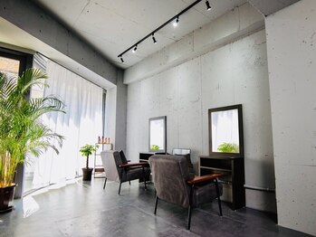 エルシスヘアー(Lc's Hair)の写真/★都会的でオシャレなプライベートサロン★実力派スタイリストのマンツーマンサロンで叶う理想のスタイル