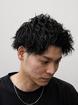 スター(STAR) 波巻きマッシュ×無造作パーマ｜柔らかへア