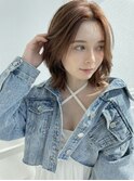 韓国風くびれミディアムレイヤー