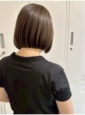 切りっぱなしボブタッセルボブダブルカラーハイライトグレージュ