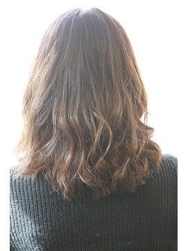 アンシェル(UNCHEL) ふんわりカール×ソフトグレージュ