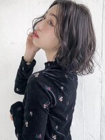 ルティア(Lutia) ふわミディ クラシカル グレージュ