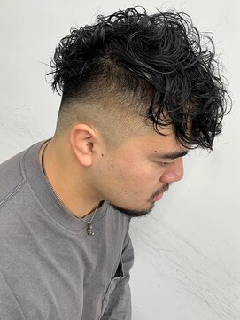ディーカヘアーセンダイ(Di KA HAIR sendai) メンズ/刈り上げ/ツーブロック/フェード/くせ毛