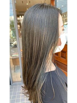 クルニエ(crenier) crenierで作るピスタチオグレージュ●