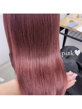 フォンズ(FONS) ピンクカラー ブリーチなし ツヤカラーくびれミディ顔周りカット