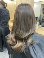 アンフェリール 原島店(Em Fellir)&nbsp;グラデーションカラー/ハイトーンカラー/20代30代40代