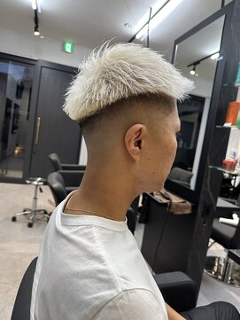 メンズ ラピス 横浜店(Men’sLapis) ホワイトカラー