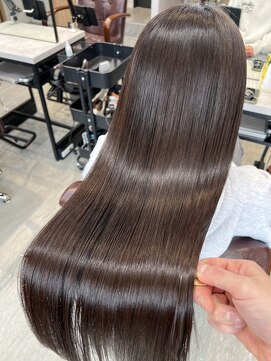 アディクト イースト 東陽町東口(addict EAST) うねりを抑える縮毛矯正＿ダークブラウン＿ロング［東陽町］