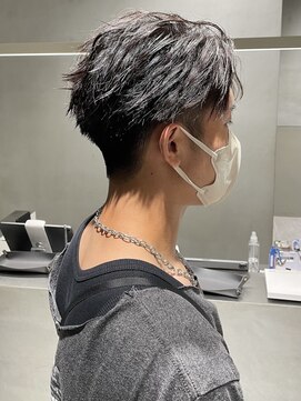 フイ 新宿3丁目(Hui) ハイトーンカラー/マッシュパーマ/アースカラー/men's/