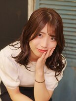 ベレッタ ネヤガワ(veretta. neyagawa)&nbsp;シースルーバング/顔周りレイヤー/くびれカット/大人ガーリー/秋