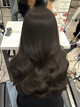 アマトウキョウスマートサロン(AMA TOKYO×Smart Salon) オリーブグレージュ  グレージュ  透明感カラー