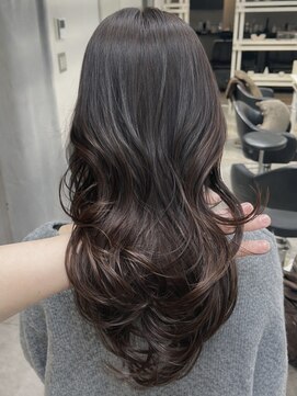 ディーエックス スリー(Dxxxx III) ラベンダーグレージュ 透明感カラー 顔周りカット