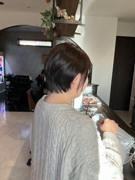ビジョルノ つくばみどりの店(Begiorno) 20代30代40代前下がりストレート小顔補正立体カット