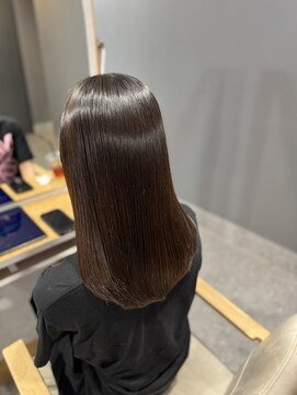 ワンデイ 表参道(oneday) オリーブブラウン◎｜やわらか艶のロングヘア