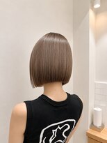 フォト 新宿三丁目(foto)&nbsp;髪質改善縮毛矯正地毛風ストレート切りっぱなしボブ