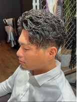 エラ(ELLA)&nbsp;ラルフカール×メンズカット　フェザーパーマ　メンズパーマ