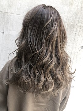 メリー(merry craftsman's factory) 外でも綺麗なくすみベージュka