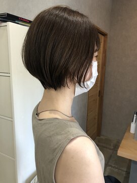 シロトータルデザイン(shiro total design) ショートボブ