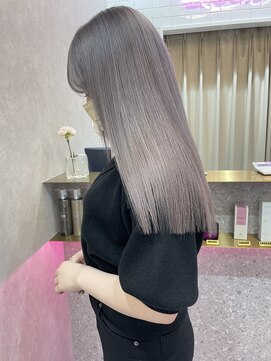 ロンド レア 天神大名店(Lond Le’a) デザインカラー/レイヤーカット/ウェットヘア/オリーブベージュ