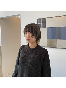 アンフェインド02(UNFEIGNED 02) クラゲヘアー/小顔に見せるヘア/ココアベージュ/伏見/栄