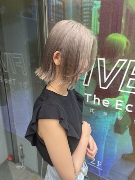 ファイブバイジエクト 堀江(FIVE by The Ect) 切りっぱなし外ハネボブ　ミルクティーベージュ18