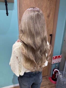 ミラージュ 船橋(Miraju) ホワイトカラー[船橋/エクステ/ダブルカラー]