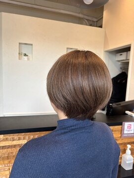 大人のかっこいい毛流れミディ エイジングケアと透明感カラー#7