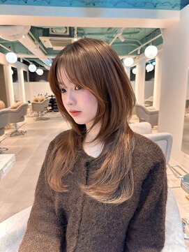 マインバイアフロートギンザ(MYNE by AFLOAT GINZA) レイヤーカット/ハッシュカット/ハイレイヤー/ウルフカット