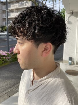 メンズサロン シニエバイビセオ 植田 天白(Signet by VISEO) 【Signet by VISEO/シニエバイビセオ】ツイスパ/メンズパーマ