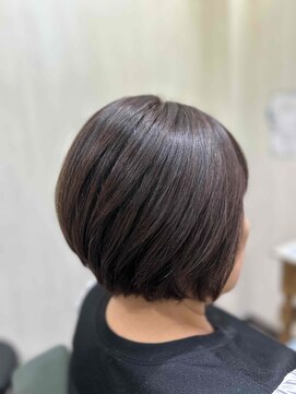 エルフォート(L.FORT) お手入れ簡単前下がりボブ