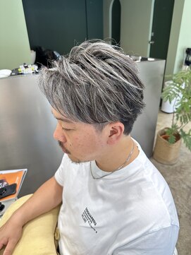 サビィ(Sabby) メンズカット/ハイライト/シルバー/多摩センター/氏川洸希