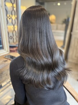 トリア(the tria) KURUMI ショコラグレージュ