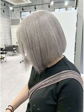 ヴィア 京都烏丸(Via) シルバーグレー/シルバーグレージュ/ハイトーン/髪質改善