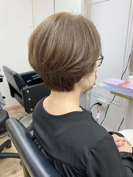 デザインカラー/グランマッシュ/暗めカラー/ミディアムヘア