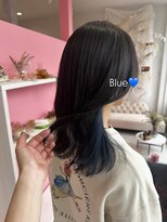 ユルフ(yulf)&nbsp;インナーカラーでブルーに♪