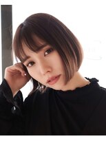 レイナ レイ REINA REY&nbsp;ミニボブ☆透けるモカグレージュ◇片耳かけヘルシーロブ